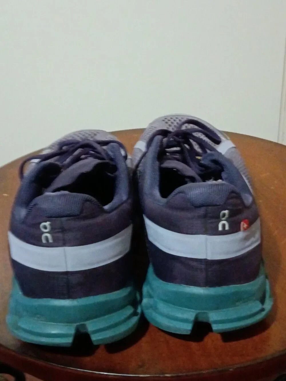 On Cloud Women’s 8.5 Purple Violet Tide Helion Cloudtec Swiss Running Sneakers